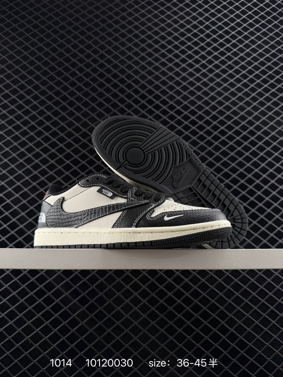 Travis Scott x Air Jordan 1 ” Reverse Mocha “